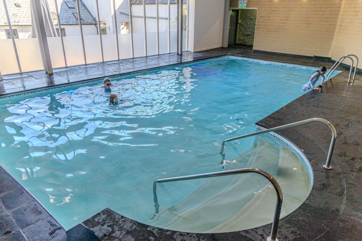 barend swimming pool